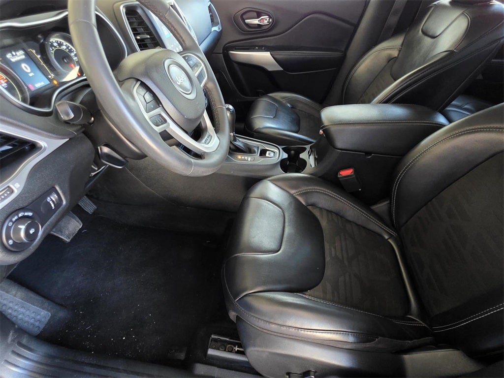 2022 Jeep Cherokee X