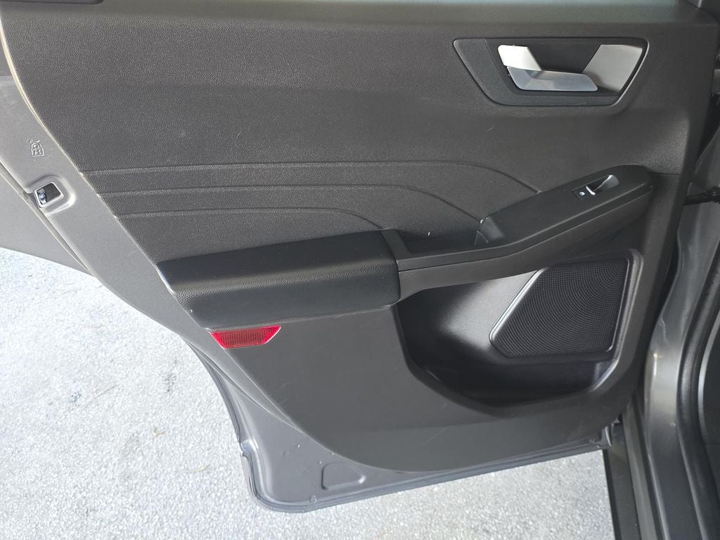 2024 Ford Escape Hybrid ST-Line Select