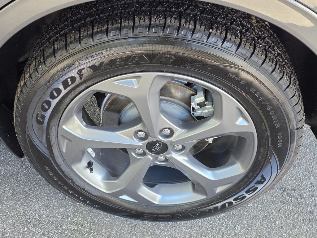 2024 Ford Escape Hybrid ST-Line Select