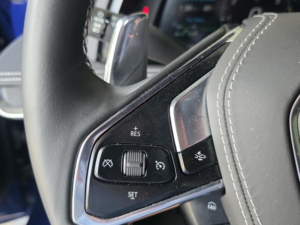 2025 Chevrolet Corvette Stingray 2LT