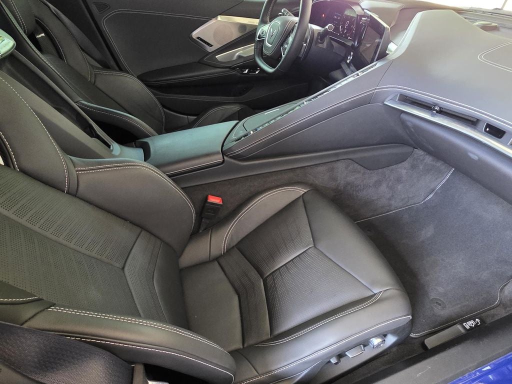 2025 Chevrolet Corvette Stingray 2LT