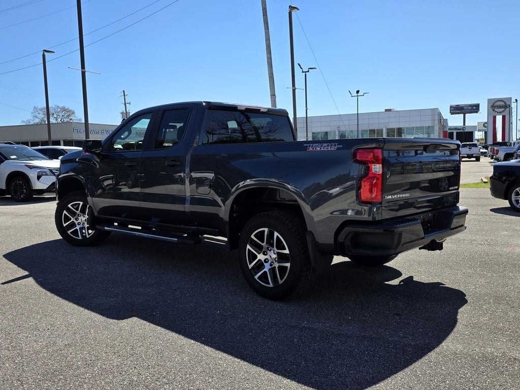 2020 Chevrolet Silverado 1500 Custom Trail Boss