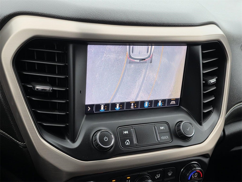 2020 GMC Acadia Denali