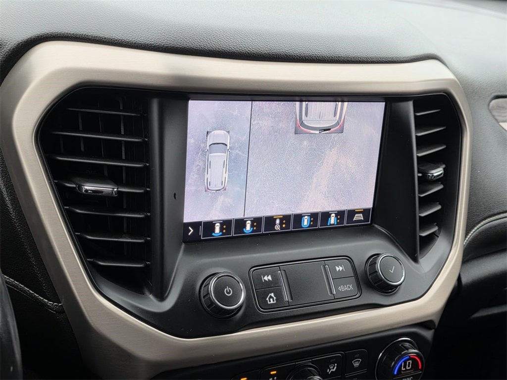 2020 GMC Acadia Denali