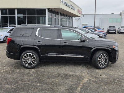 2020 GMC Acadia Denali