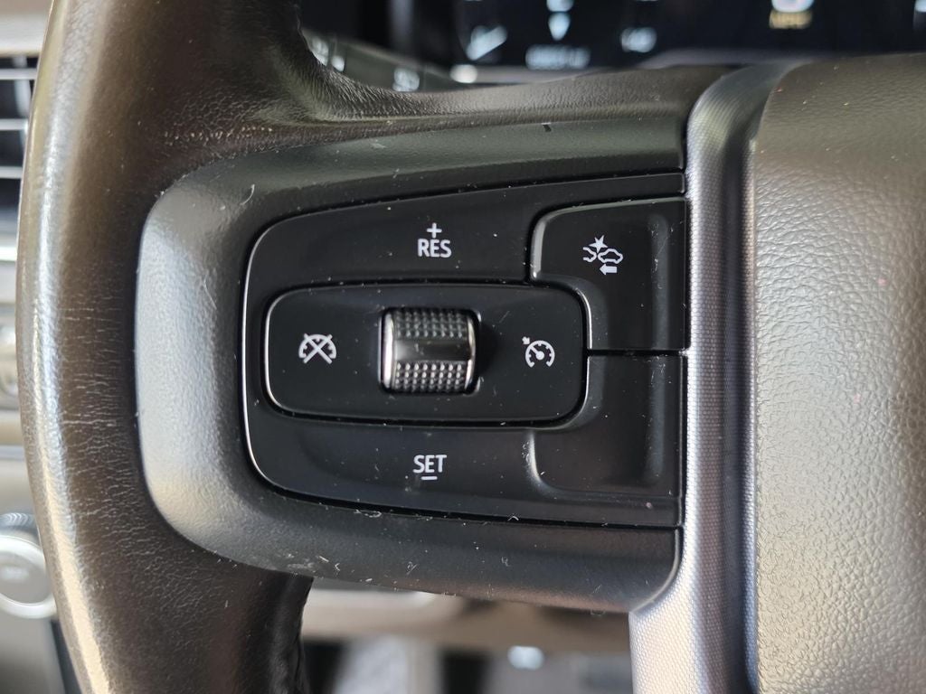 2022 GMC Yukon SLE