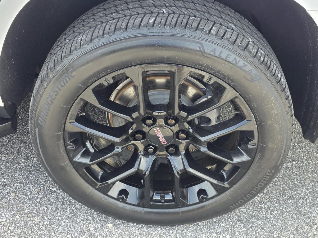 2022 GMC Yukon SLE