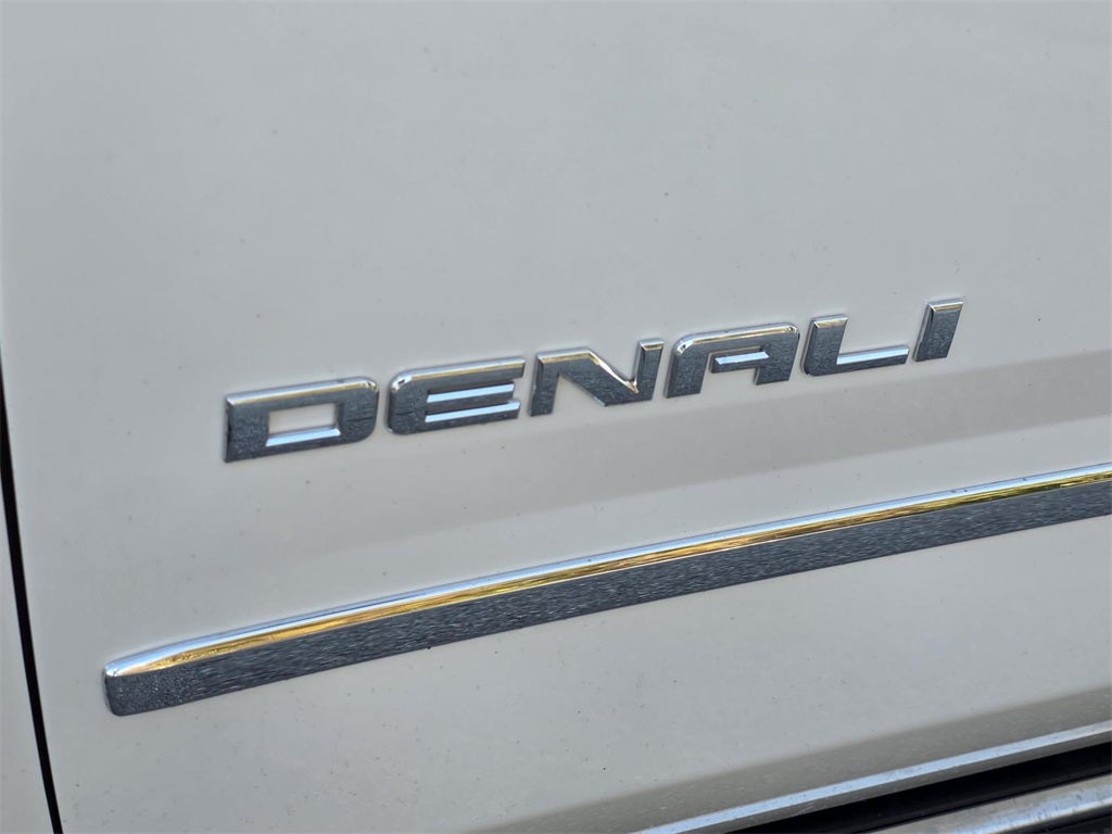2020 GMC Yukon XL Denali