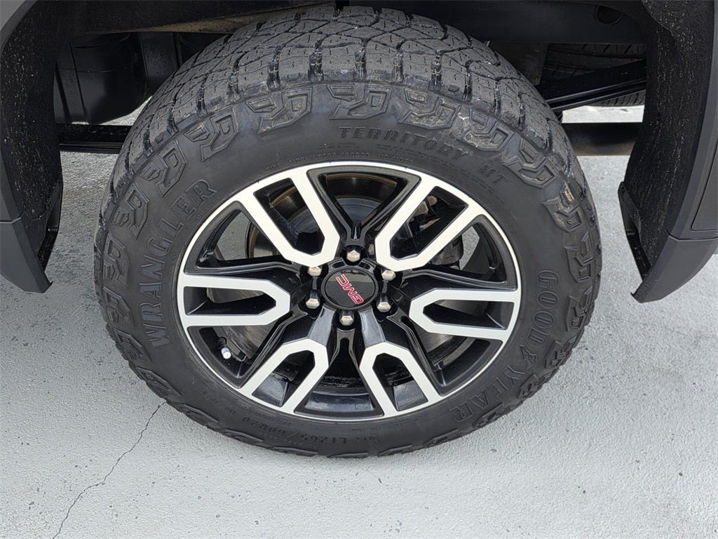 2024 GMC Sierra 1500 AT4
