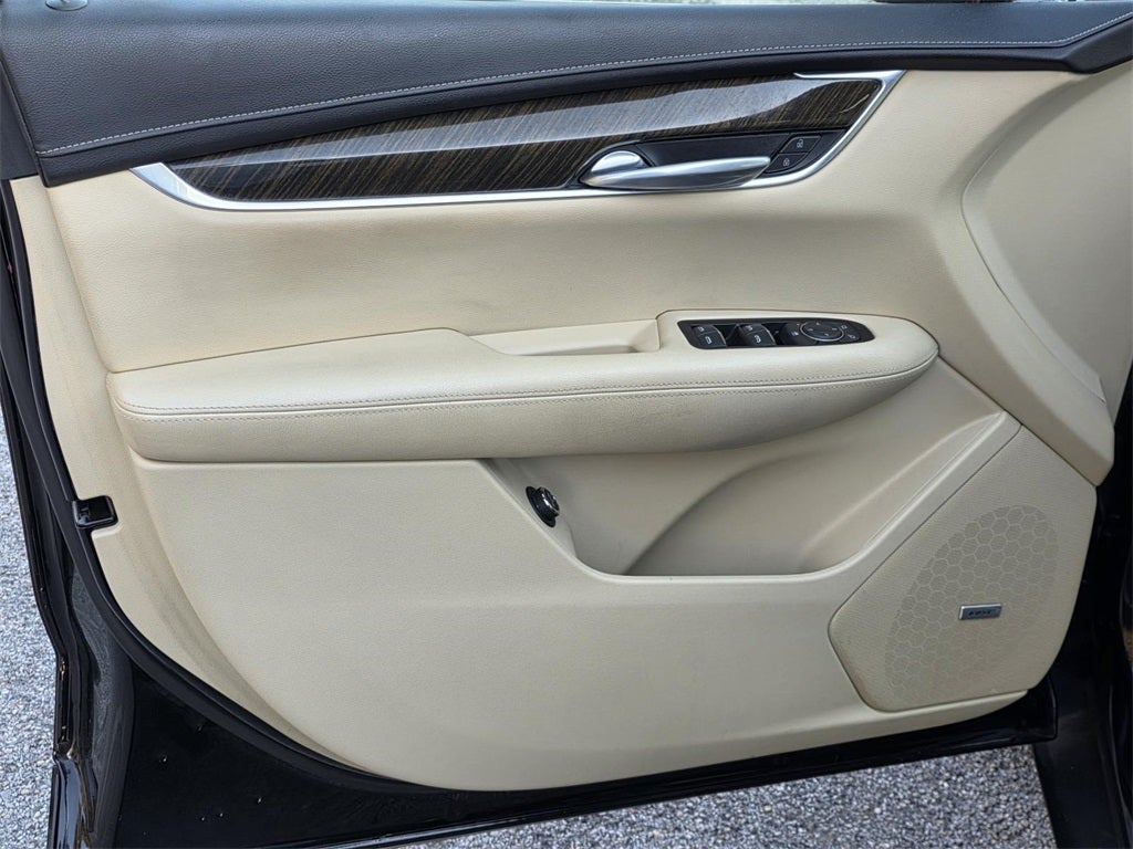 2019 Cadillac XT5 Base