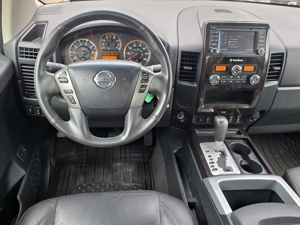 2014 Nissan Titan SL