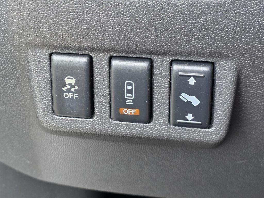 2014 Nissan Titan SL
