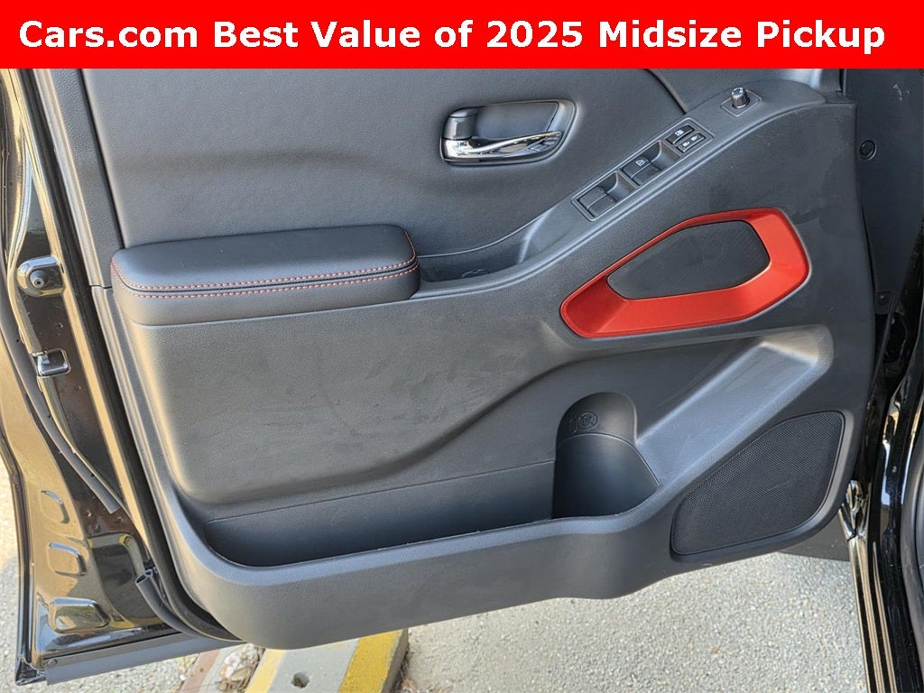 2025 Nissan Frontier PRO-X