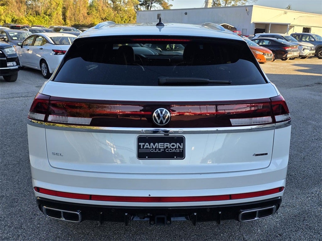 2024 Volkswagen Atlas Cross Sport 2.0T SEL R-Line