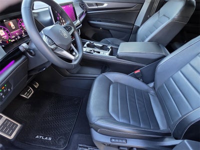 2024 Volkswagen Atlas Cross Sport 2.0T SEL R-Line