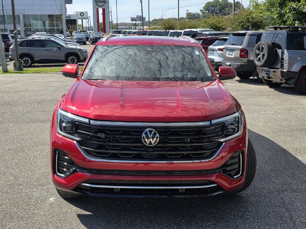 2024 Volkswagen Atlas Cross Sport 2.0T SEL Premium R-Line