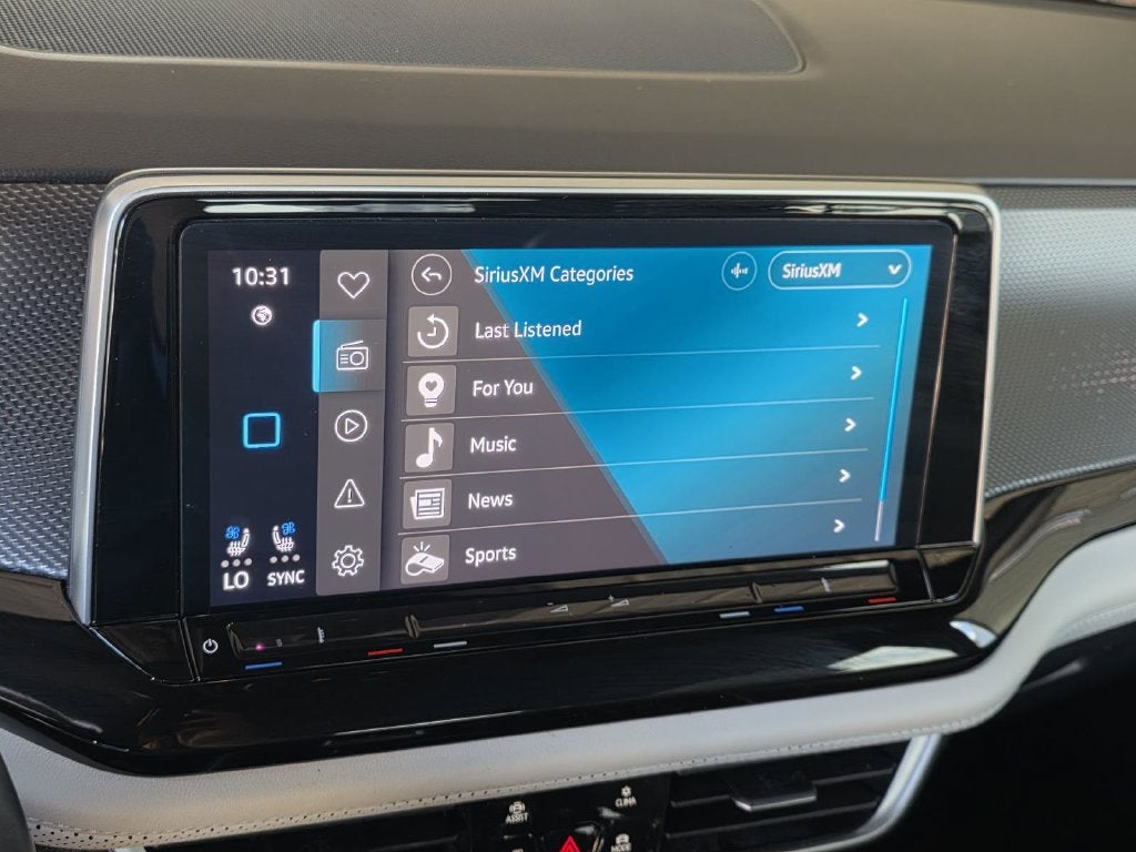 2024 Volkswagen Atlas Cross Sport 2.0T SEL Premium R-Line
