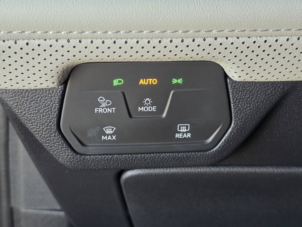2024 Volkswagen Atlas Cross Sport 2.0T SEL Premium R-Line