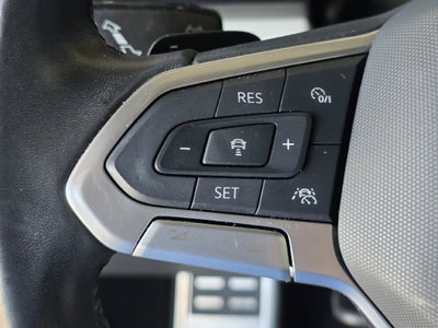 2024 Volkswagen Atlas Cross Sport 2.0T SEL Premium R-Line