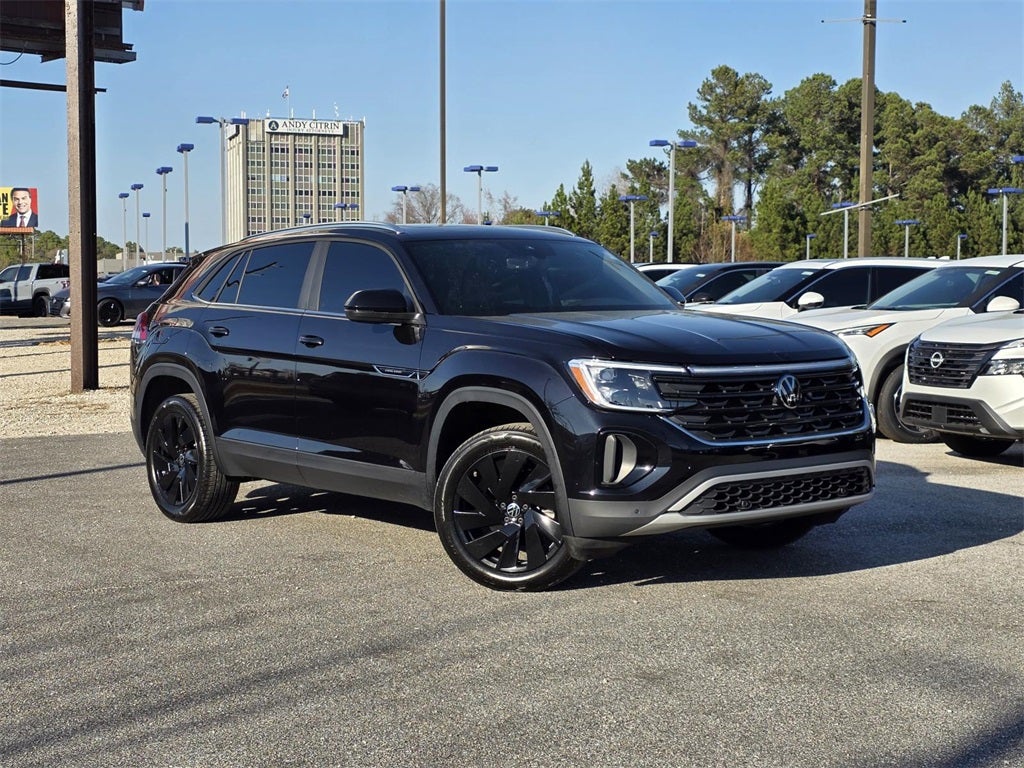 2024 Volkswagen Atlas Cross Sport 2.0T SE w/Technology