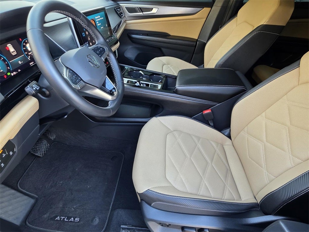 2024 Volkswagen Atlas Cross Sport 2.0T SE w/Technology