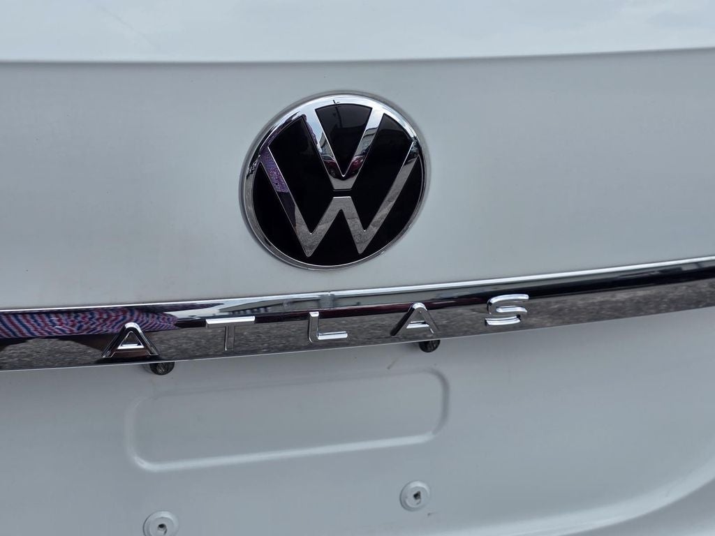 2021 Volkswagen Atlas Cross Sport 3.6L V6 SE w/Technology R-Line