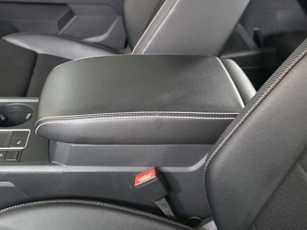 2021 Volkswagen Atlas Cross Sport 3.6L V6 SE w/Technology R-Line