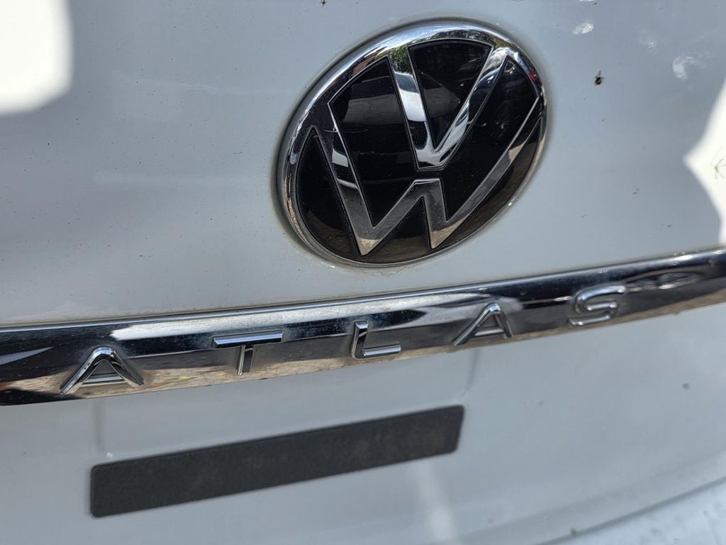 2021 Volkswagen Atlas 3.6L V6 SE w/Technology R-Line