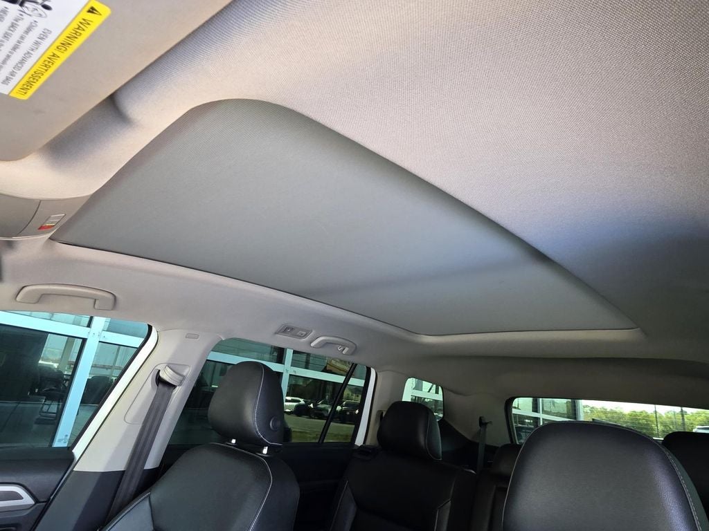 2021 Volkswagen Atlas 3.6L V6 SE w/Technology R-Line