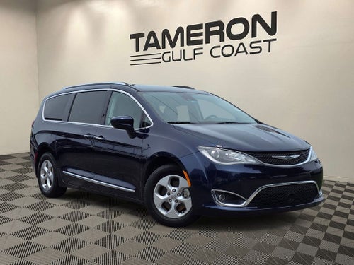 2017 Chrysler Pacifica Touring L Plus