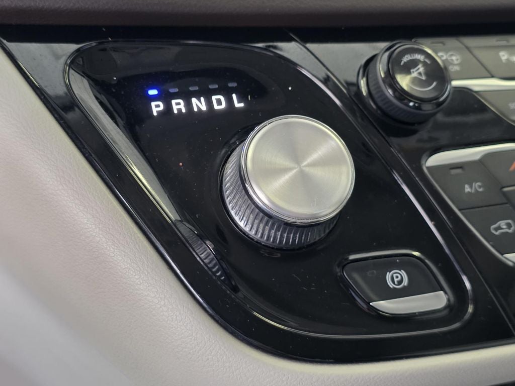 2017 Chrysler Pacifica Touring L Plus