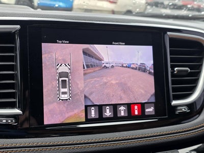 2022 Chrysler Pacifica Hybrid Pinnacle
