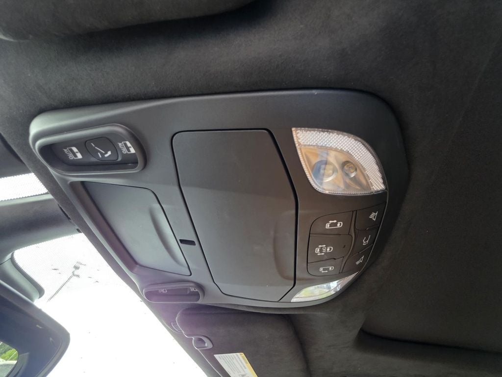 2022 Chrysler Pacifica Hybrid Pinnacle