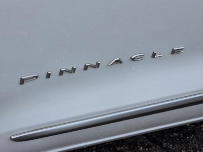 2022 Chrysler Pacifica Hybrid Pinnacle