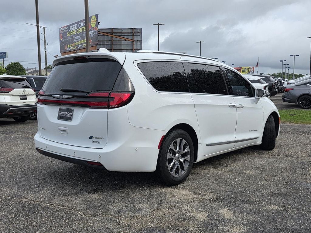2022 Chrysler Pacifica Hybrid Pinnacle