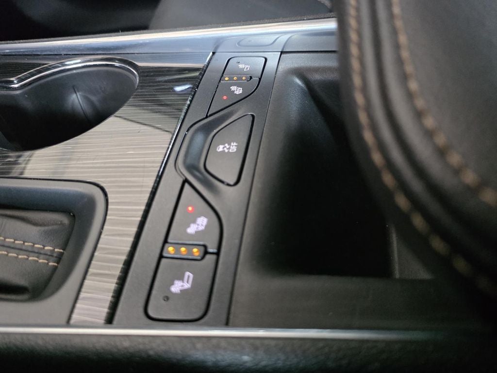 2016 Chevrolet Impala LT 2LT