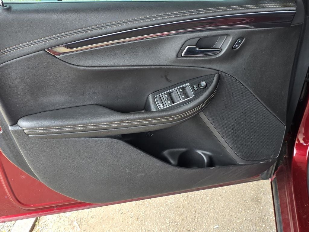 2016 Chevrolet Impala LT 2LT