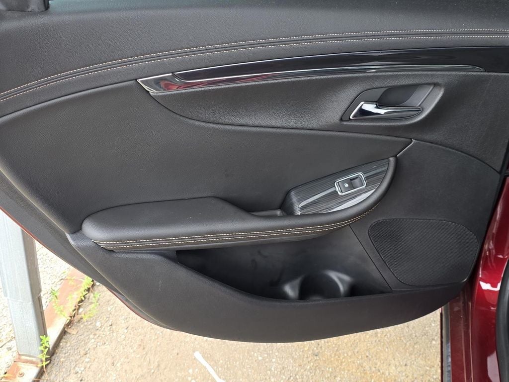 2016 Chevrolet Impala LT 2LT