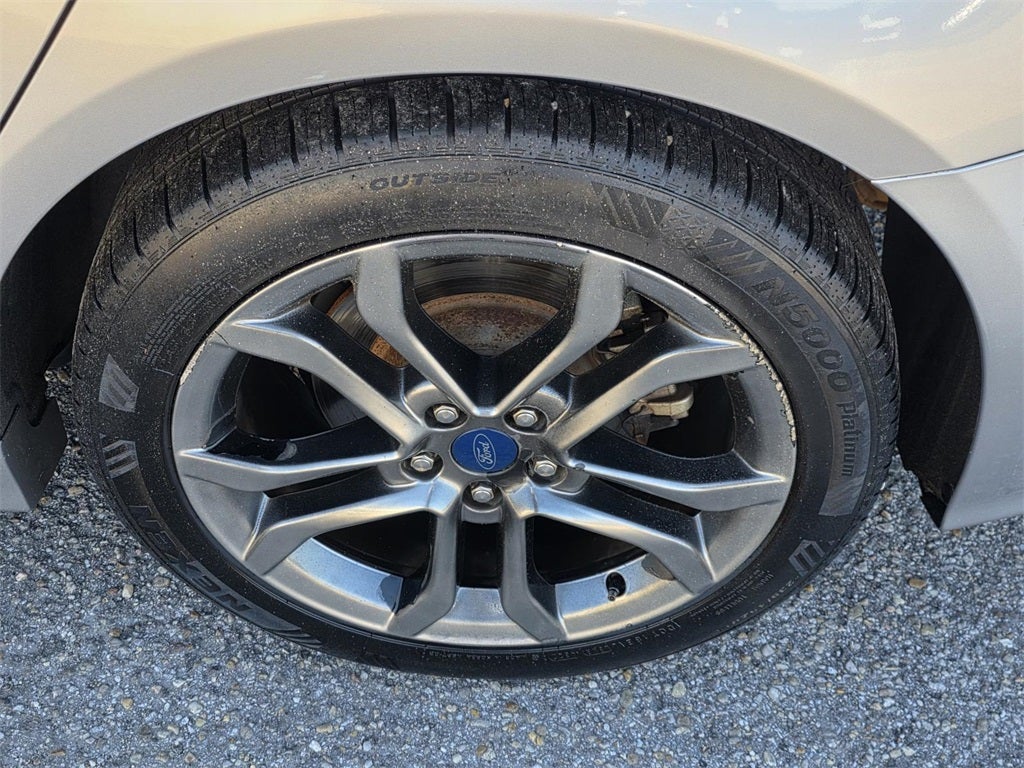 2020 Ford Fusion SEL