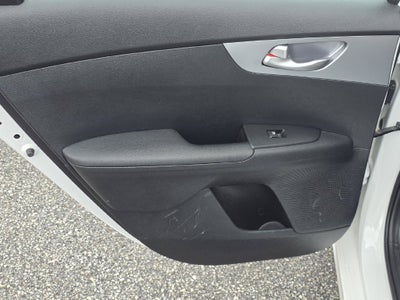 2022 Kia Forte FE