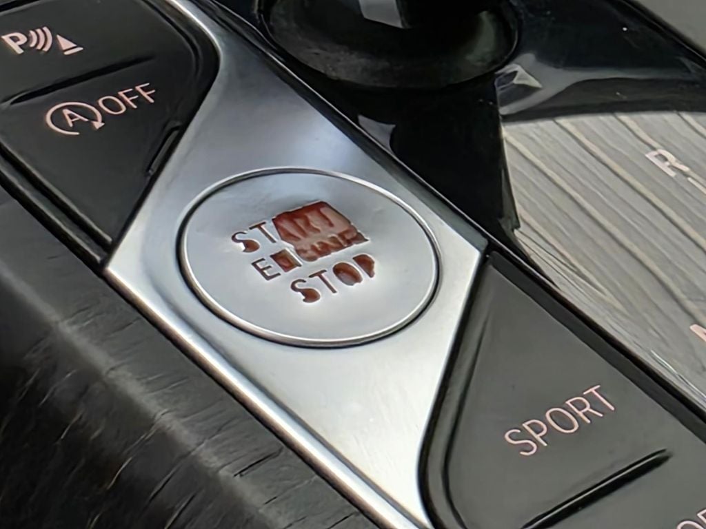 2020 BMW 3 Series 330i