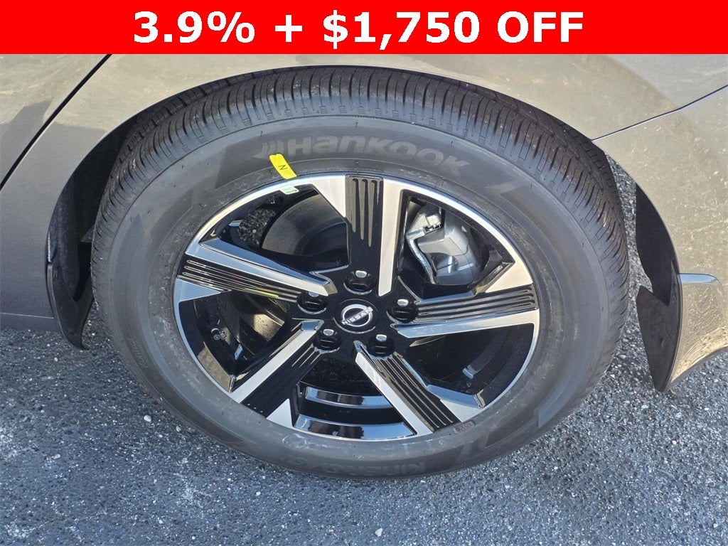 2025 Nissan Sentra SV