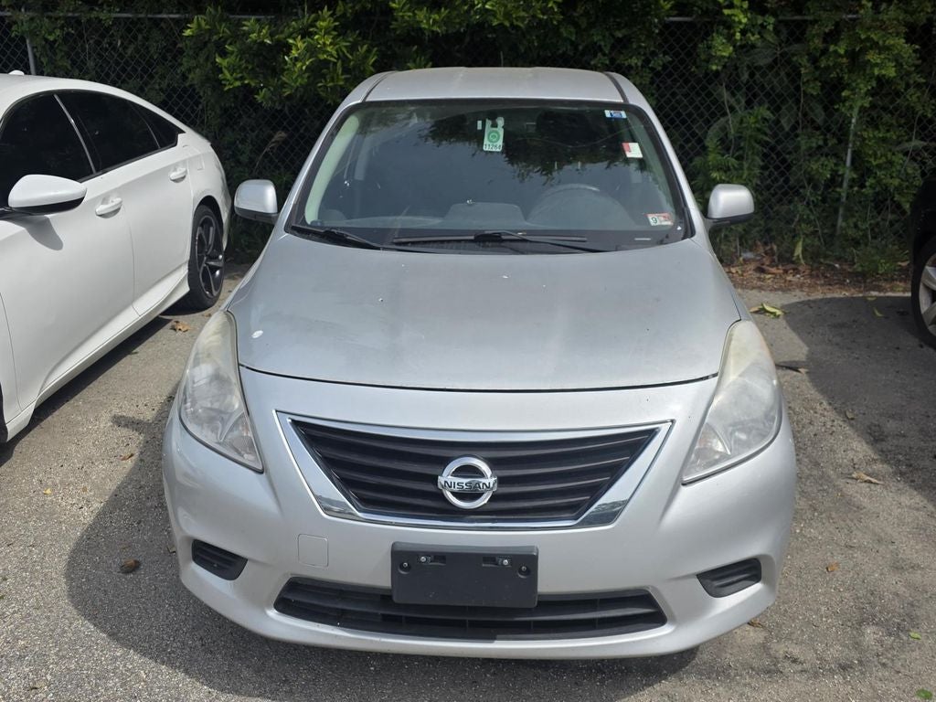 2014 Nissan Versa 1.6 SV