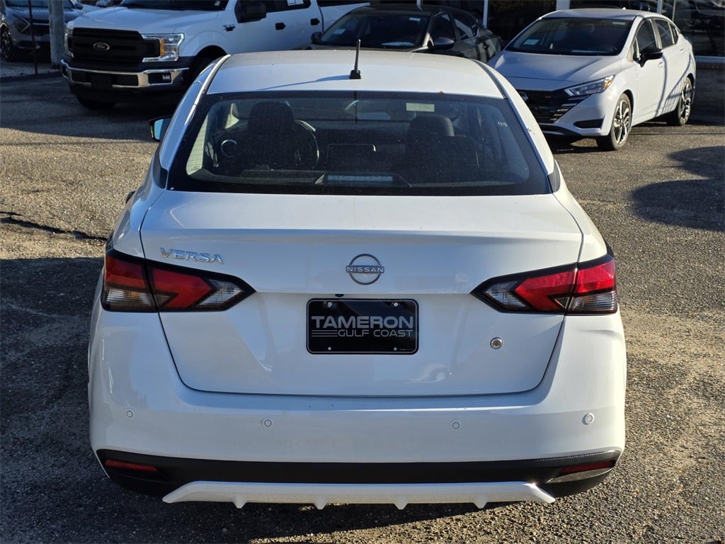 2025 Nissan Versa 1.6 S