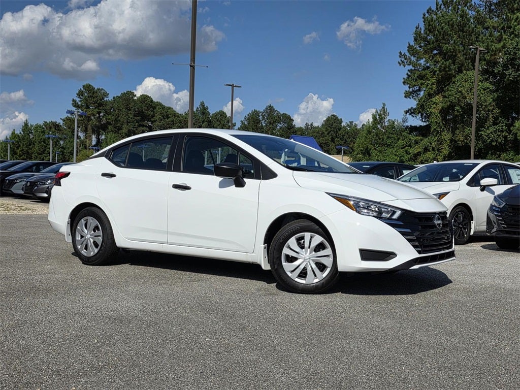 2025 Nissan Versa 1.6 S