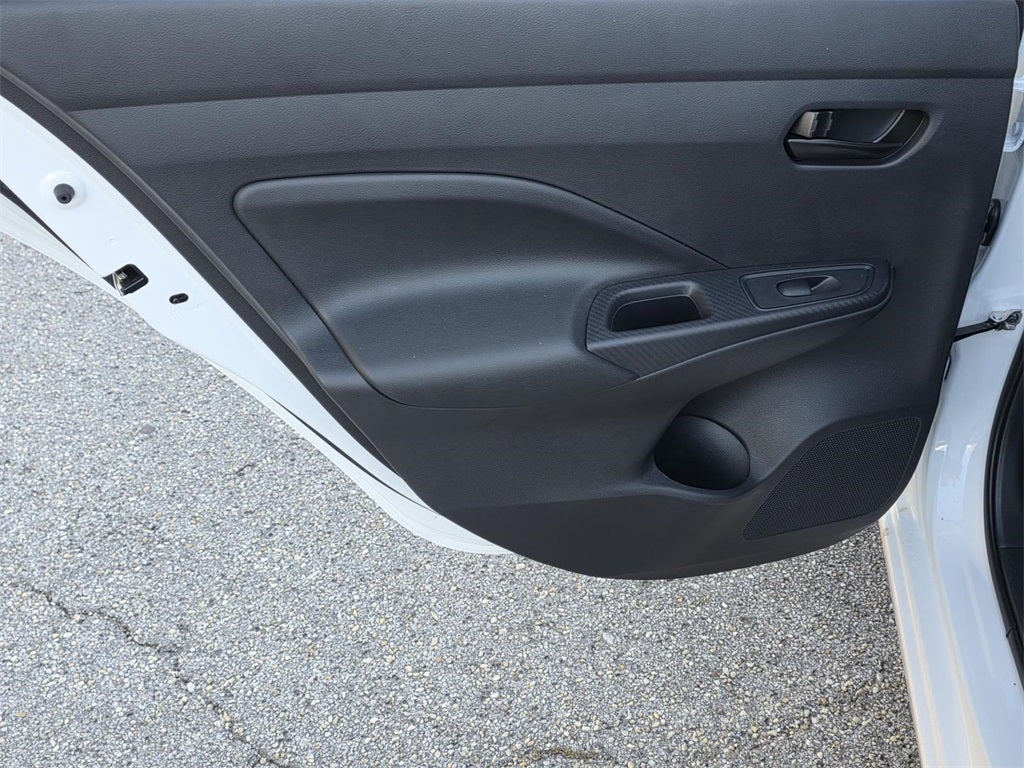 2025 Nissan Versa 1.6 S