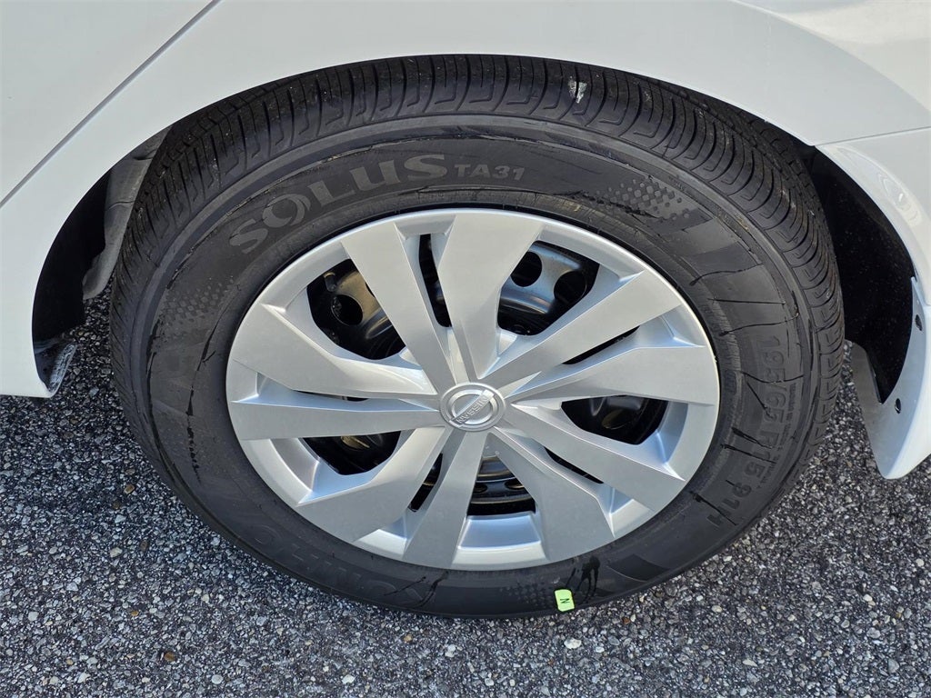 2025 Nissan Versa 1.6 S