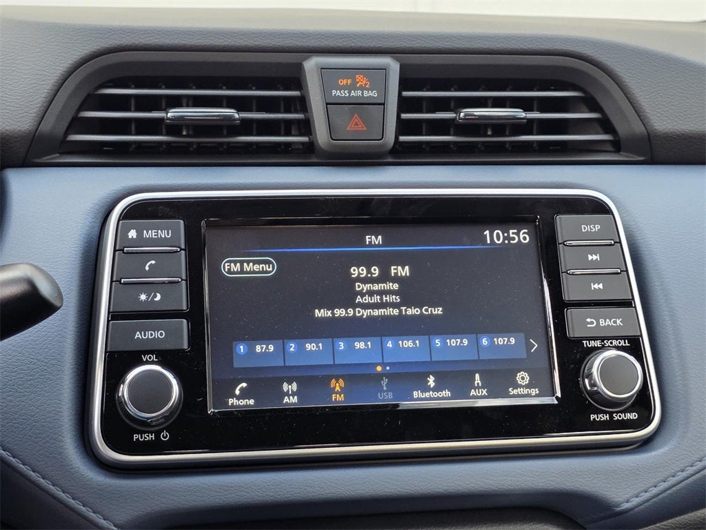 2025 Nissan Versa 1.6 SV