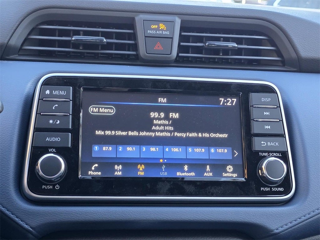 2025 Nissan Versa 1.6 SV