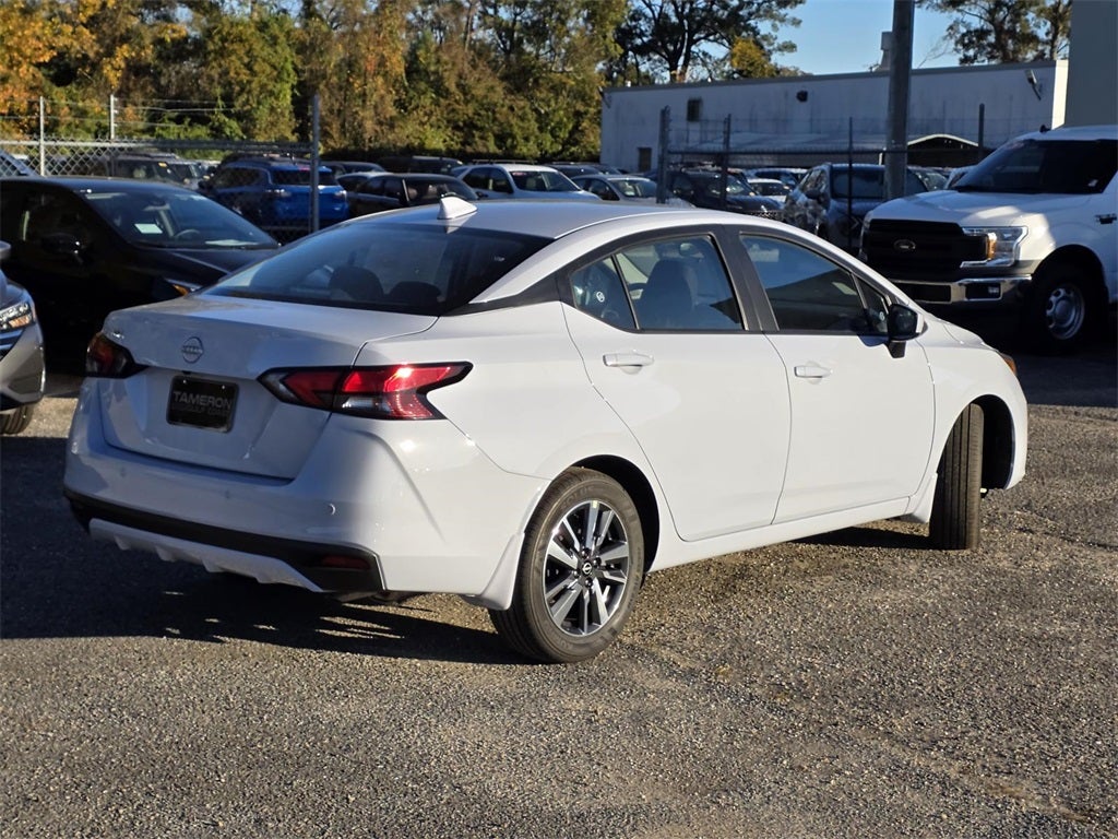2025 Nissan Versa 1.6 SV